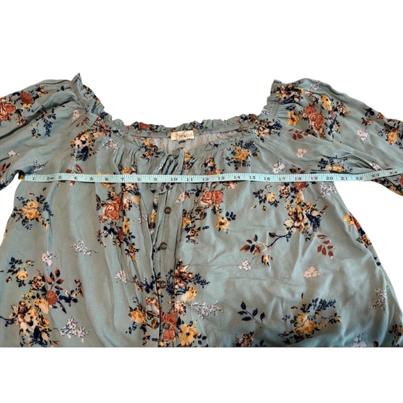 Green Floral Print Tie Blouse - Picture 6 of 10